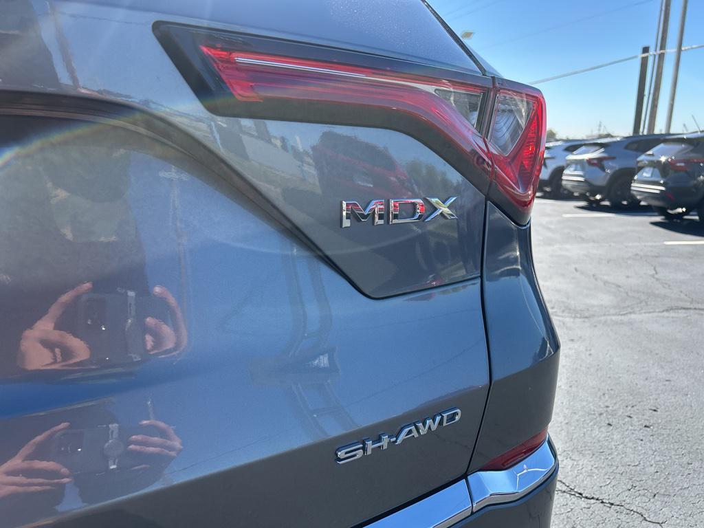used 2022 Acura MDX car, priced at $35,688