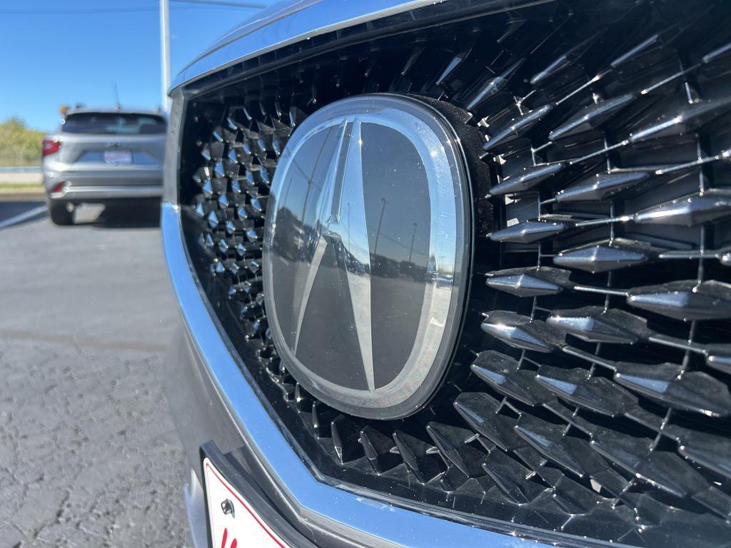 used 2022 Acura MDX car, priced at $35,688
