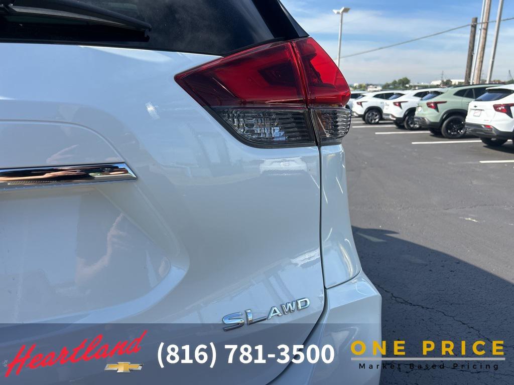 used 2019 Nissan Rogue car, priced at $19,499