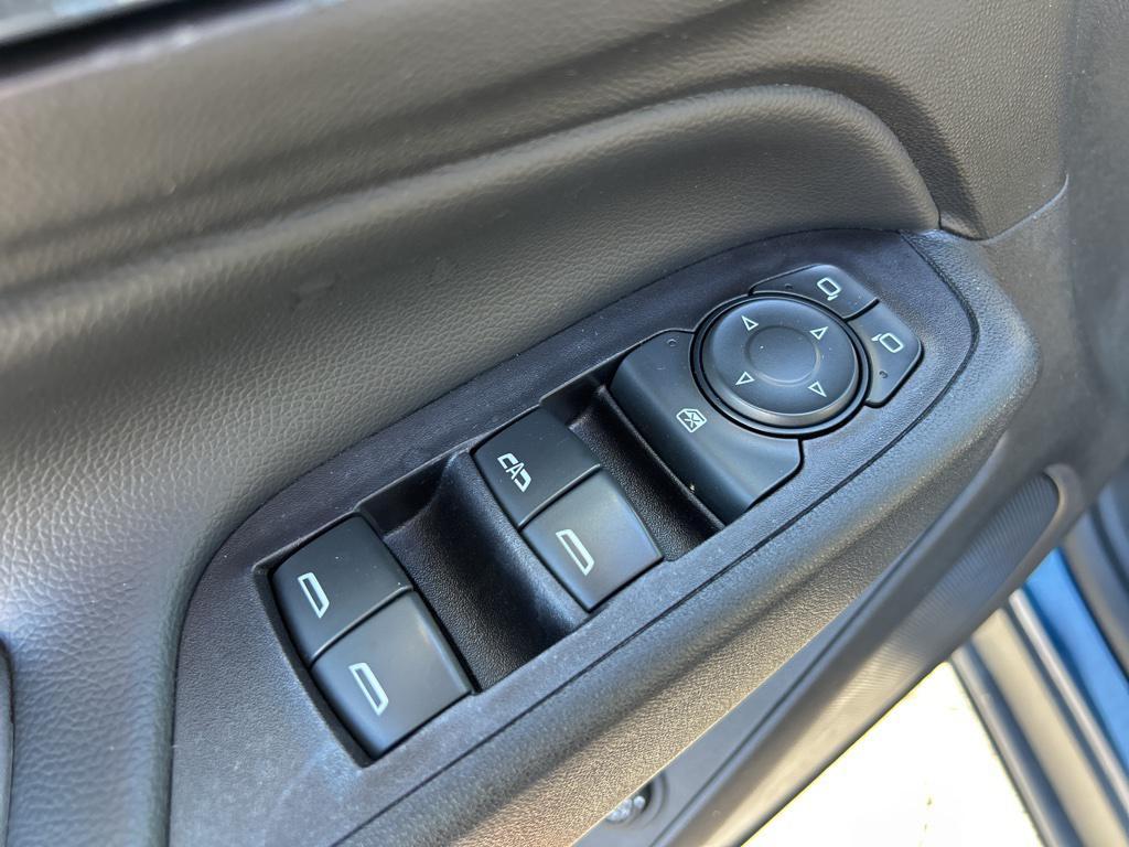 used 2020 Chevrolet Equinox car, priced at $13,781