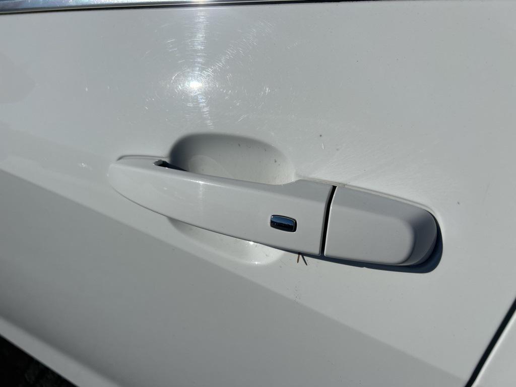 used 2021 Chevrolet Malibu car, priced at $14,920