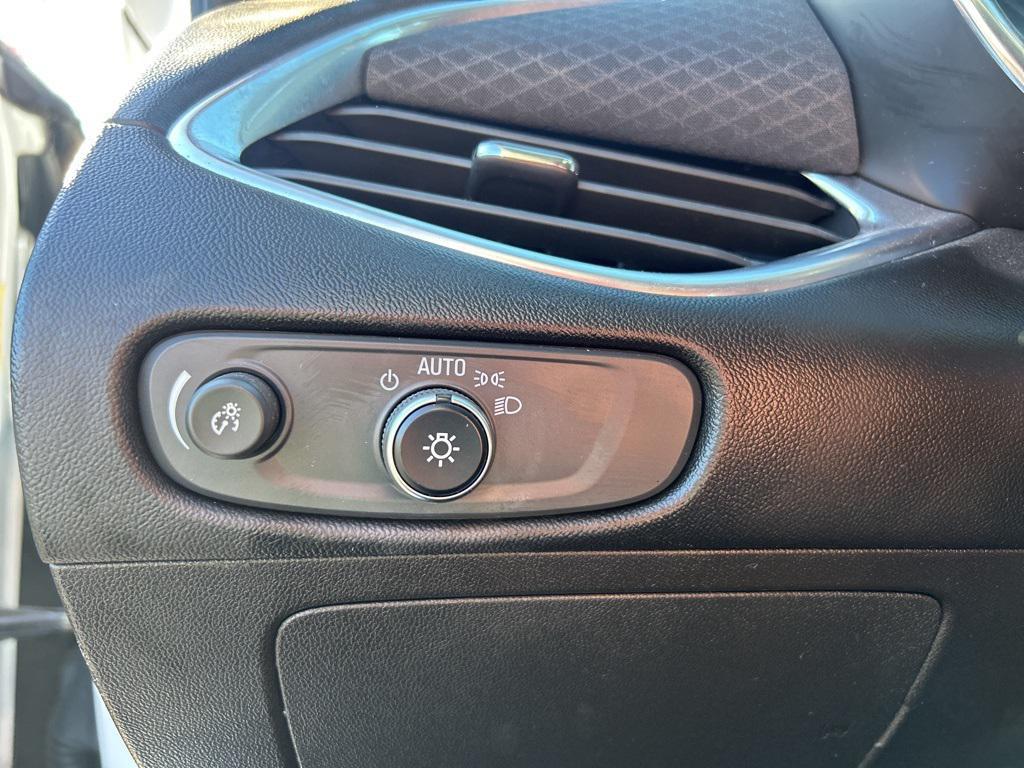 used 2021 Chevrolet Malibu car, priced at $14,920