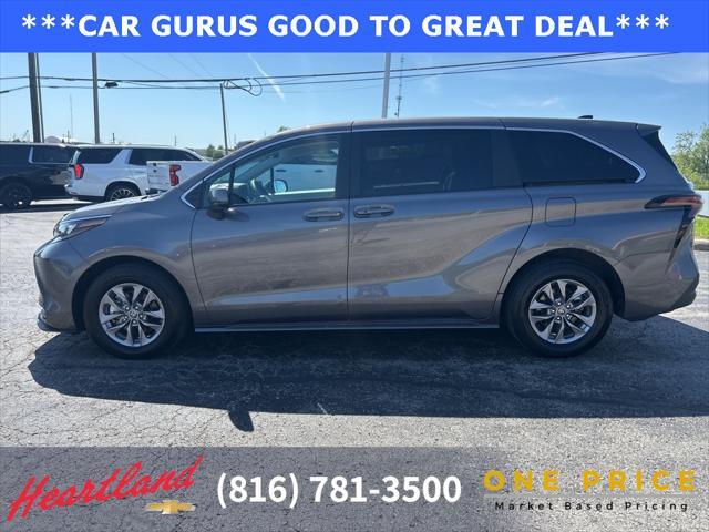 used 2024 Toyota Sienna car, priced at $38,997