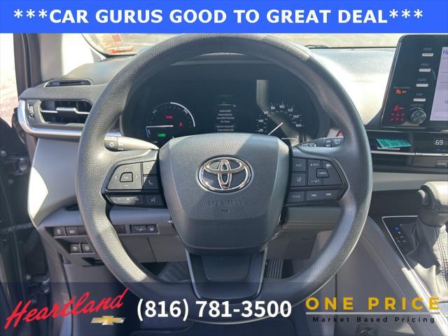 used 2024 Toyota Sienna car, priced at $38,997