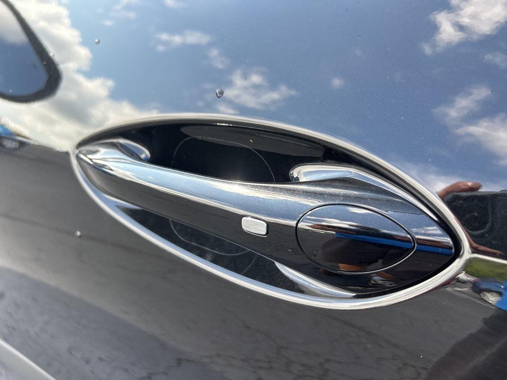 new 2025 Chevrolet Trax car, priced at $27,980