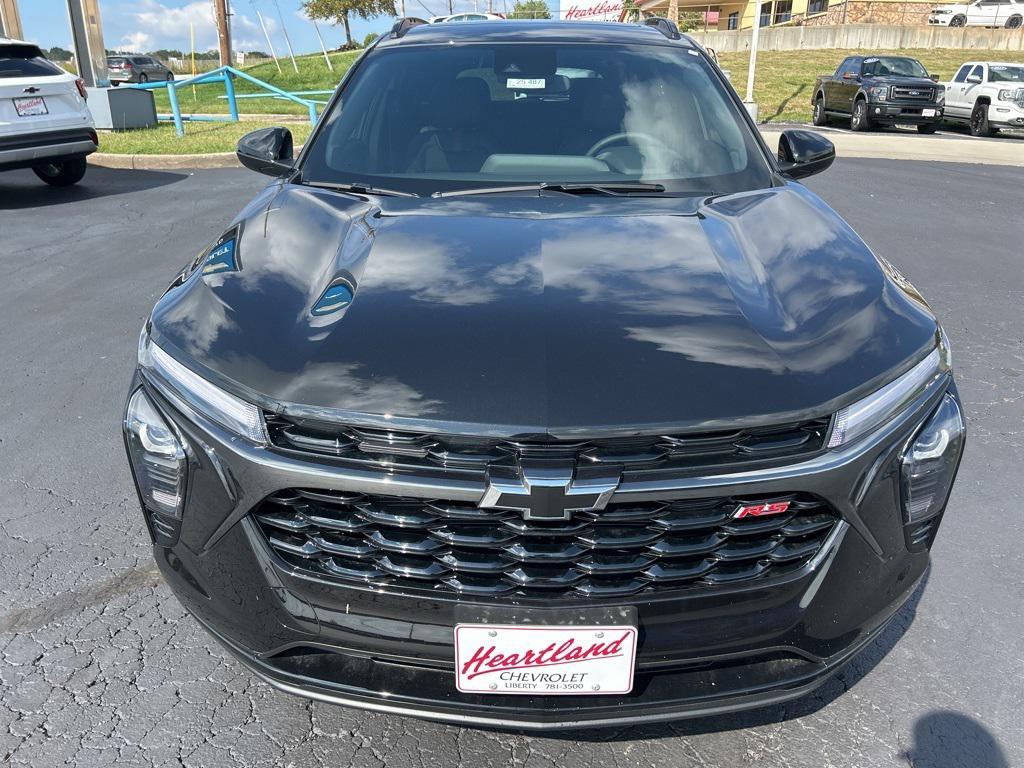 new 2025 Chevrolet Trax car, priced at $27,980