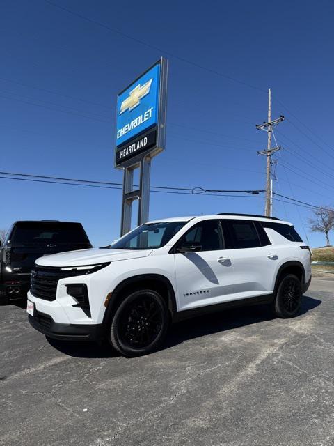 new 2025 Chevrolet Traverse car, priced at $45,005