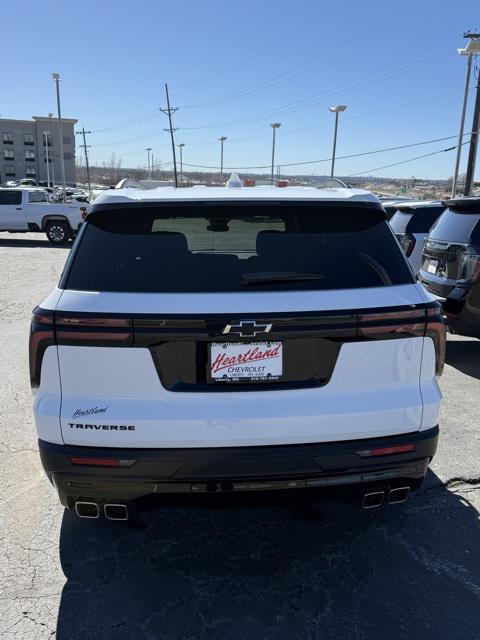 new 2025 Chevrolet Traverse car, priced at $45,005