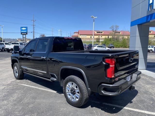 used 2024 Chevrolet Silverado 2500 car, priced at $78,995