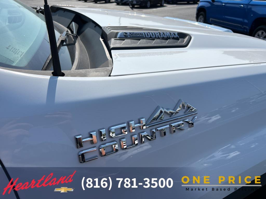 used 2024 Chevrolet Silverado 2500 car, priced at $69,810