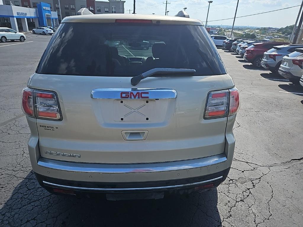 used 2013 GMC Acadia car, priced at $9,950