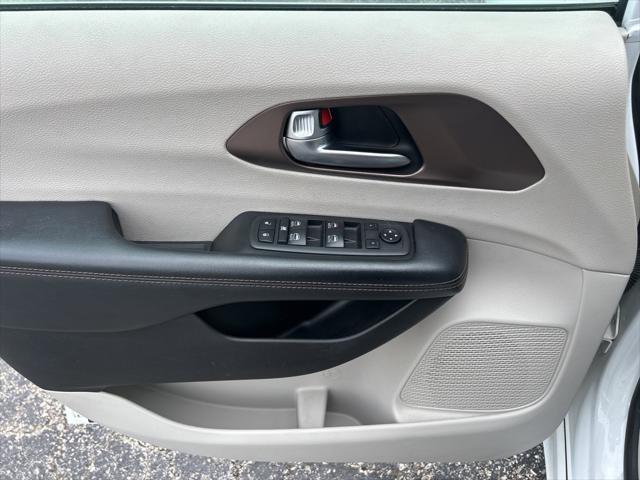 used 2019 Chrysler Pacifica car, priced at $18,389