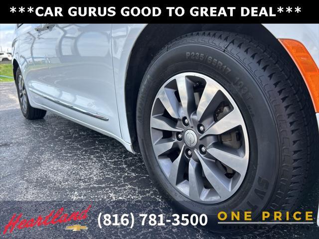 used 2019 Chrysler Pacifica car, priced at $18,694