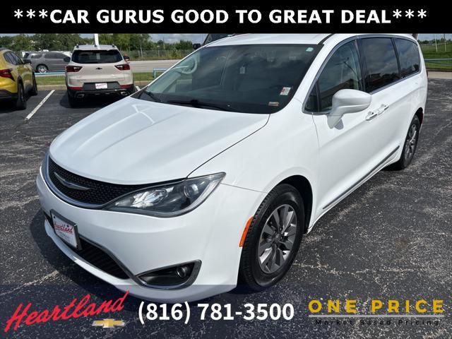 used 2019 Chrysler Pacifica car, priced at $18,694