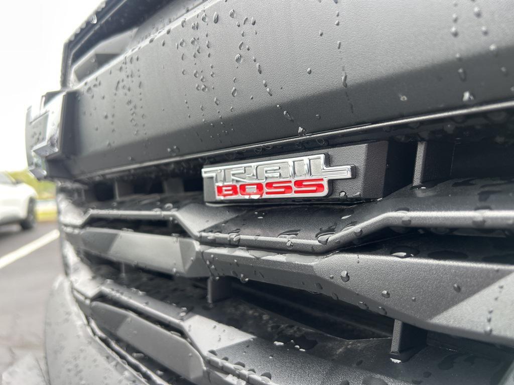 new 2026 Chevrolet Colorado car, priced at $47,095