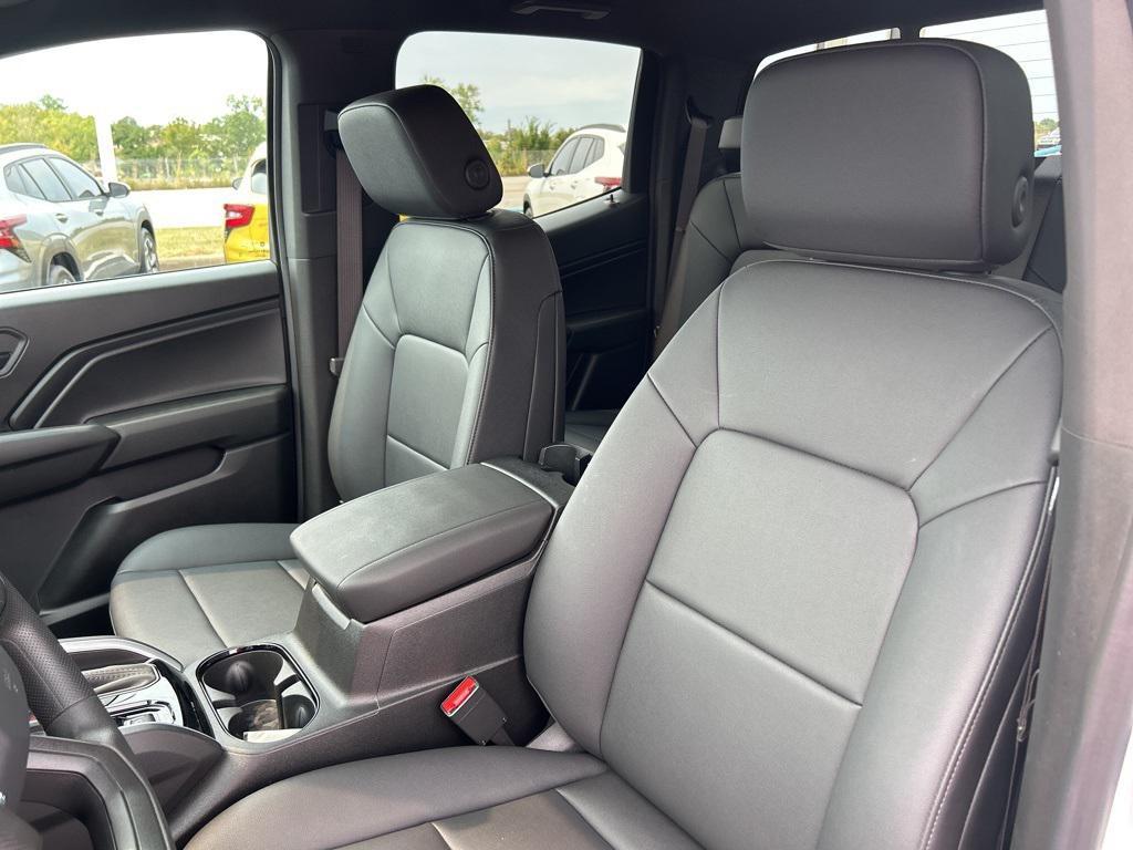 new 2025 Chevrolet Colorado car, priced at $35,065