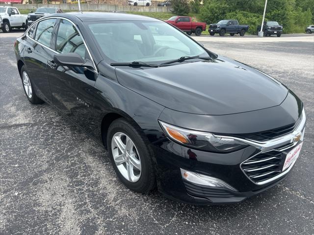 used 2019 Chevrolet Malibu car, priced at $13,388
