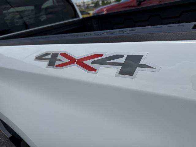 new 2025 Chevrolet Silverado 1500 car, priced at $43,980