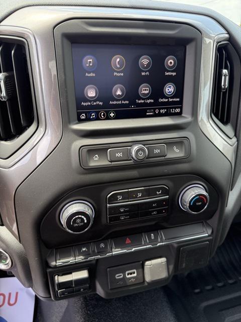 new 2025 Chevrolet Silverado 1500 car, priced at $43,980