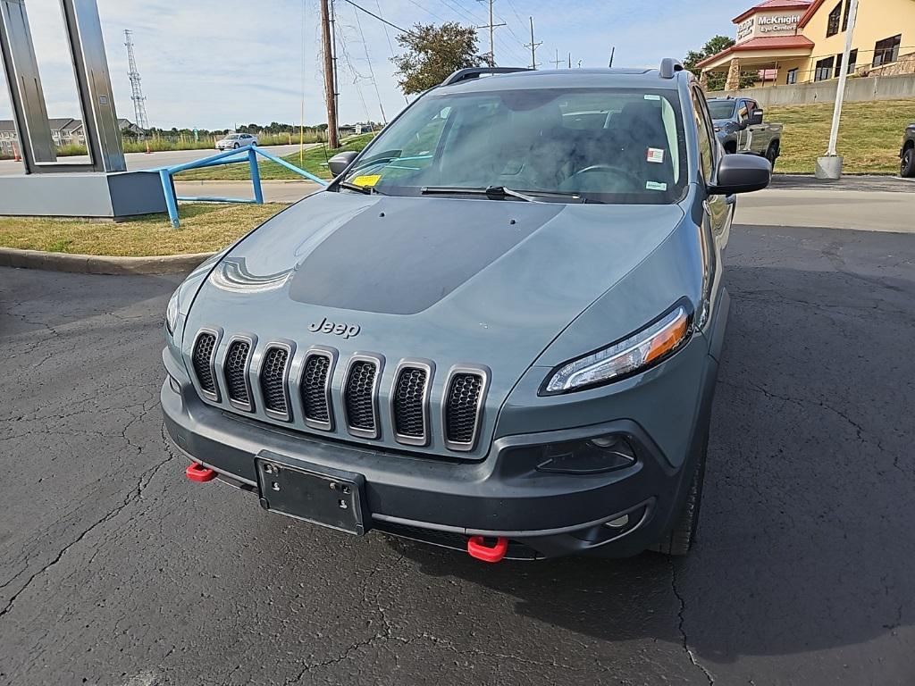 used 2014 Jeep Cherokee car, priced at $10,500