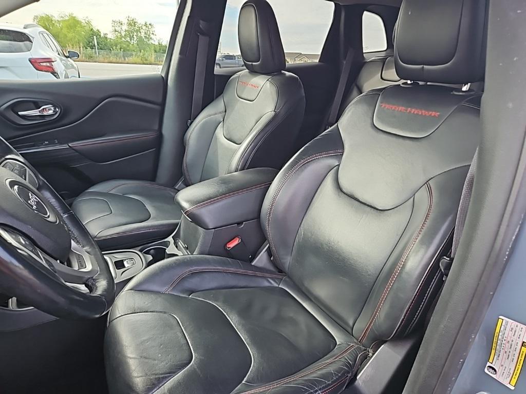 used 2014 Jeep Cherokee car, priced at $10,500