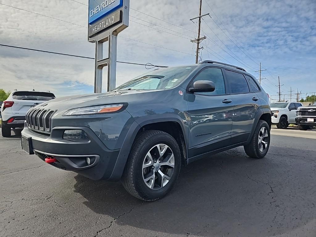 used 2014 Jeep Cherokee car, priced at $10,500