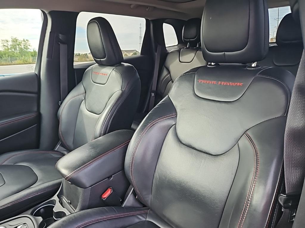 used 2014 Jeep Cherokee car, priced at $10,500