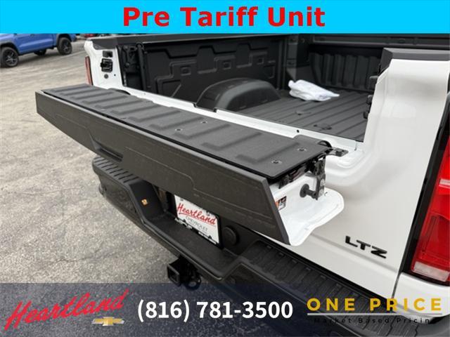 new 2025 Chevrolet Silverado 3500 car, priced at $88,615