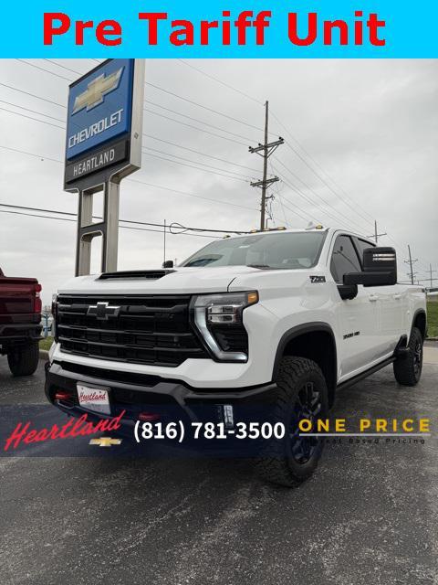 new 2025 Chevrolet Silverado 3500 car, priced at $88,615
