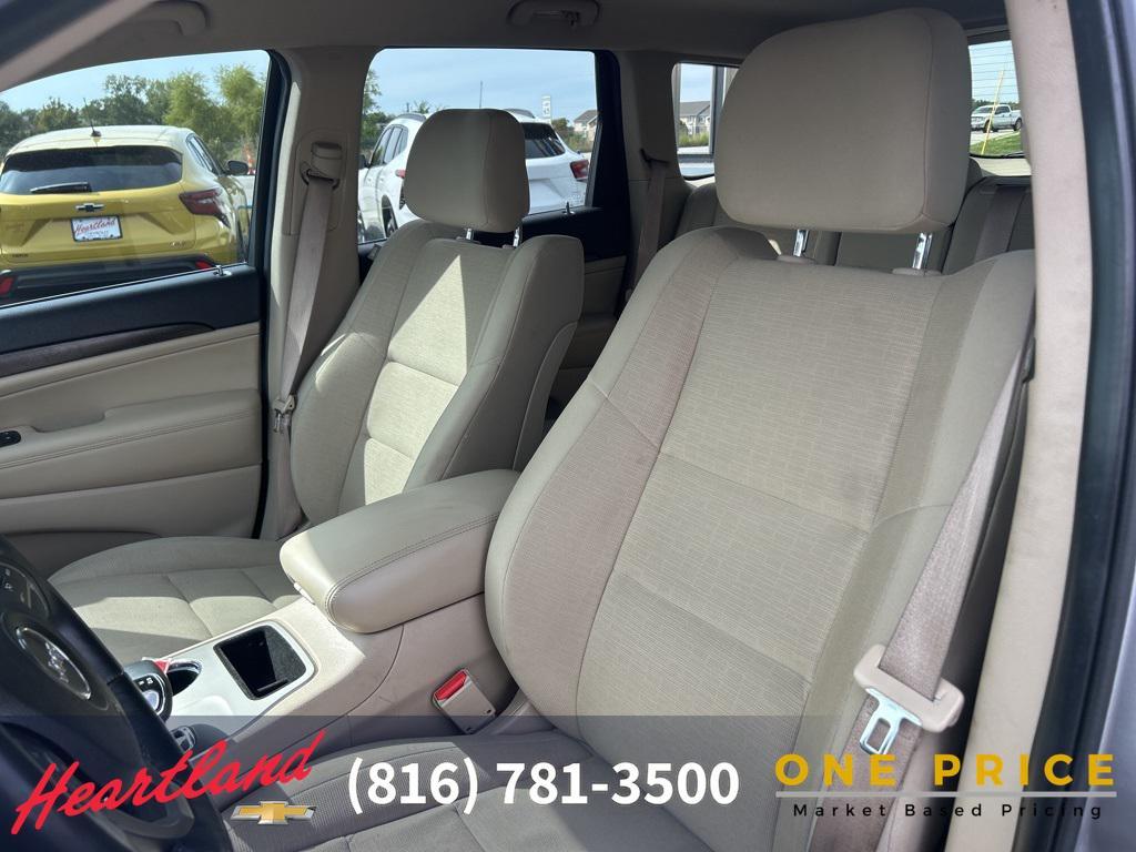 used 2015 Jeep Grand Cherokee car, priced at $13,837