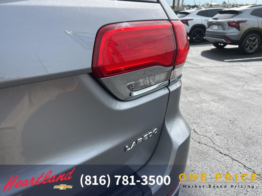 used 2015 Jeep Grand Cherokee car, priced at $13,837