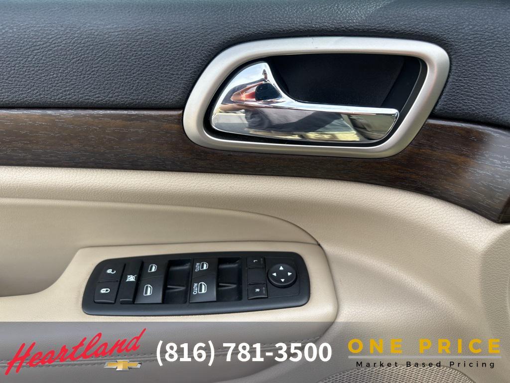 used 2015 Jeep Grand Cherokee car, priced at $13,837