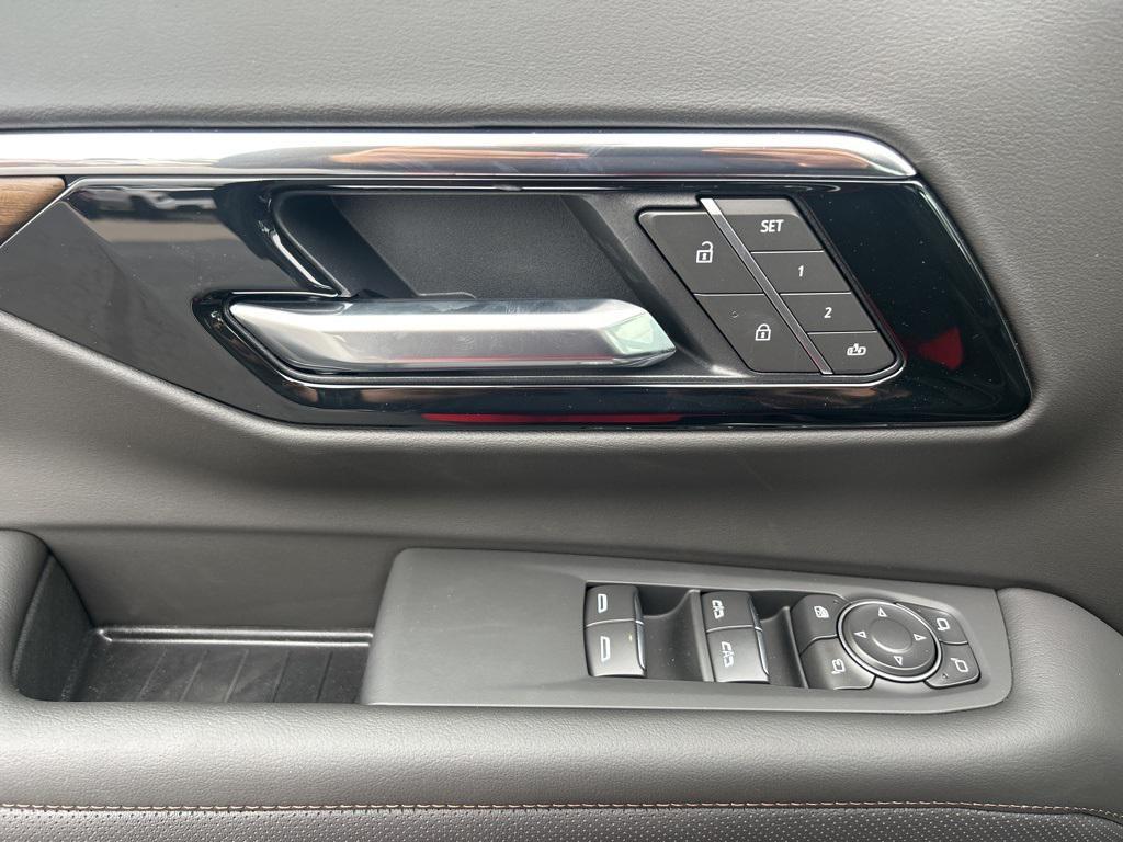 new 2025 Chevrolet Tahoe car, priced at $85,464