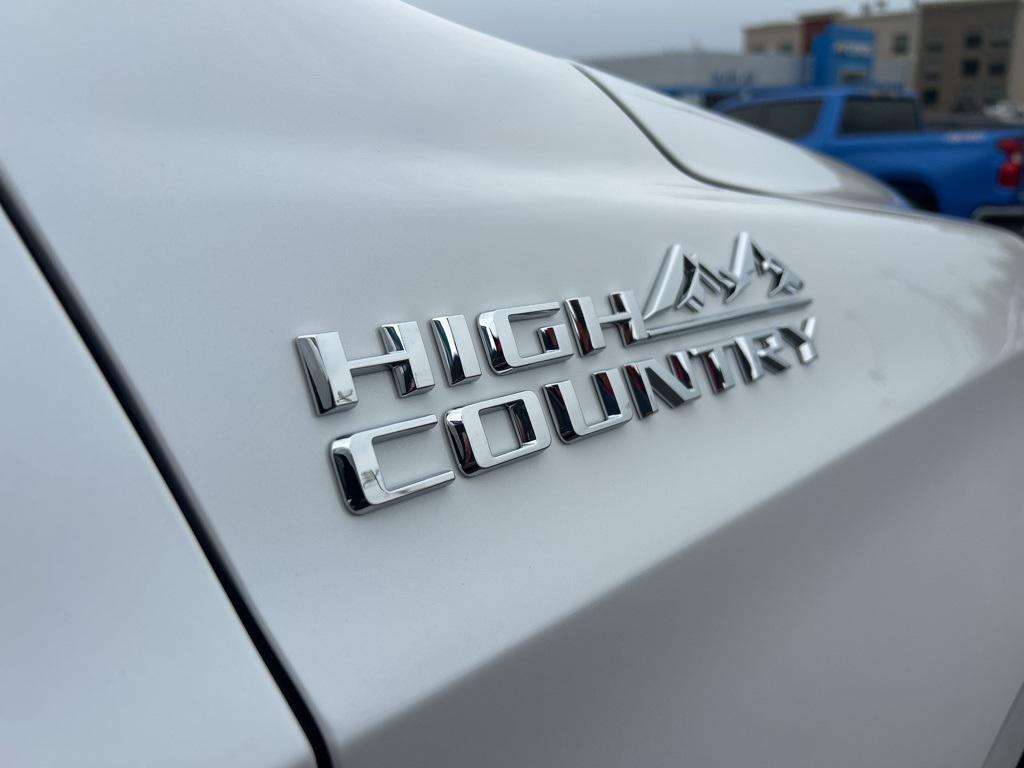 new 2025 Chevrolet Tahoe car, priced at $85,464