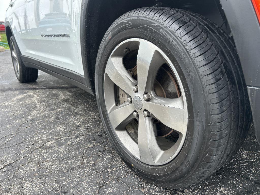 used 2022 Jeep Grand Cherokee L car, priced at $26,920