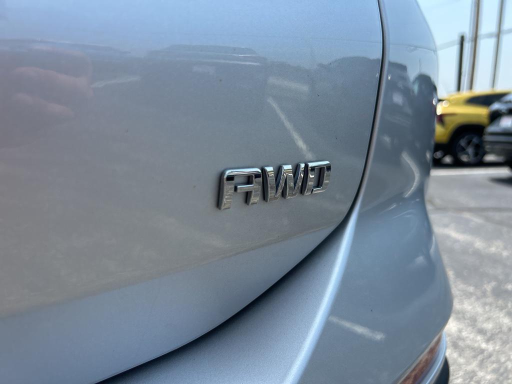 used 2021 Chevrolet Equinox car, priced at $19,132