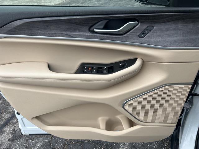 used 2022 Jeep Grand Cherokee L car, priced at $33,984