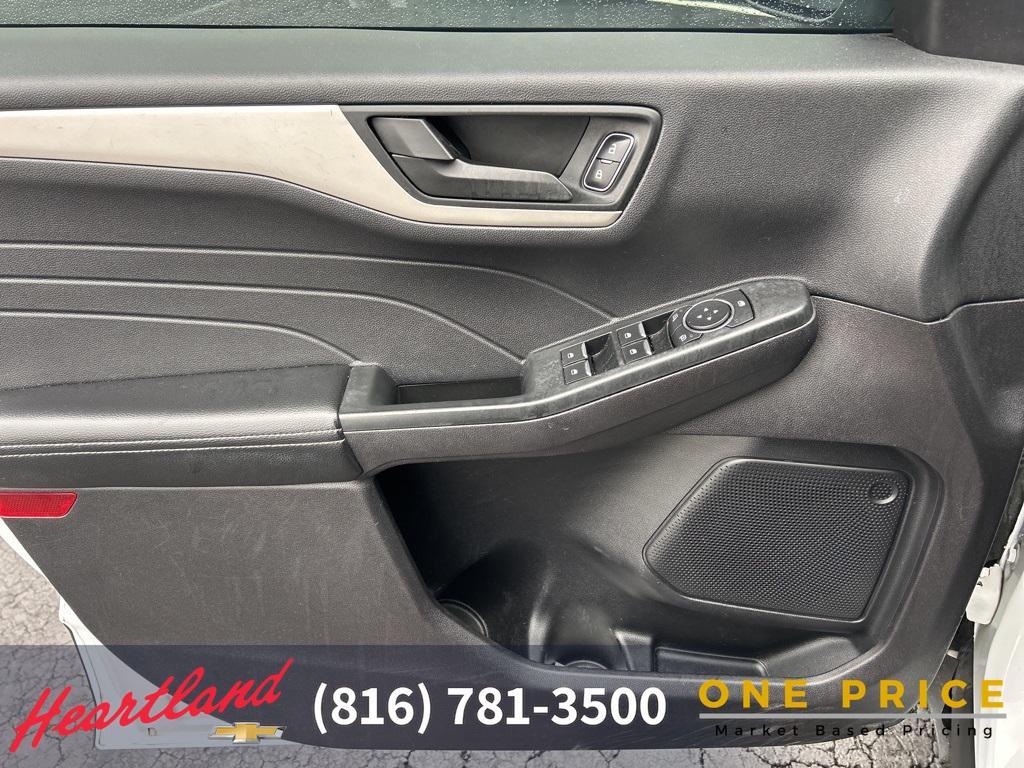 used 2022 Ford Escape car, priced at $18,627