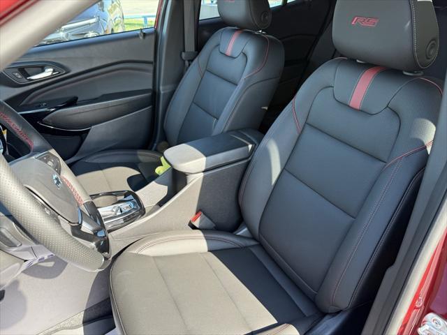 new 2025 Chevrolet Trax car, priced at $26,290
