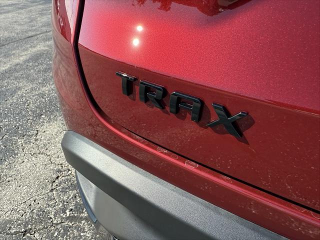 new 2025 Chevrolet Trax car, priced at $26,290