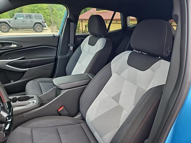 used 2025 Chevrolet Trax car, priced at $23,972