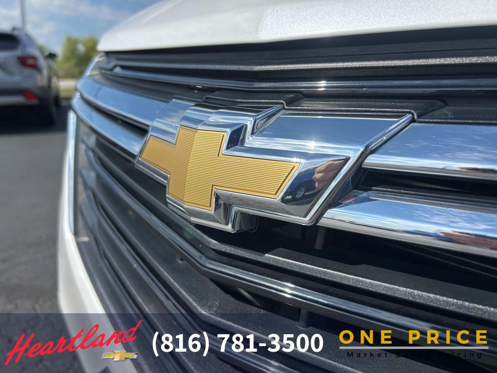 used 2022 Chevrolet Equinox car, priced at $20,588