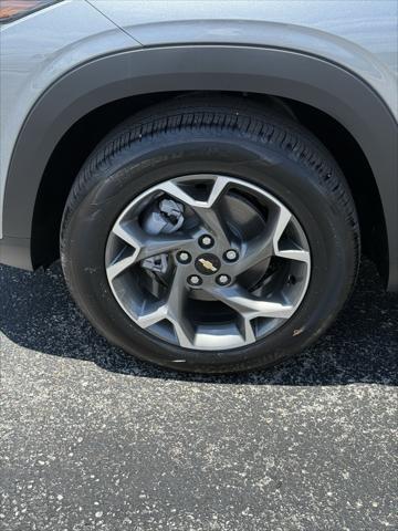 new 2025 Chevrolet Trax car, priced at $25,265