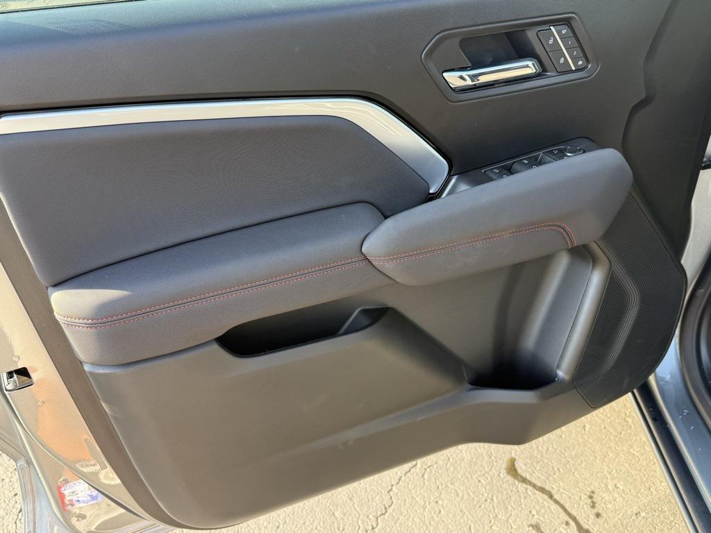 new 2026 Chevrolet Colorado car, priced at $50,690
