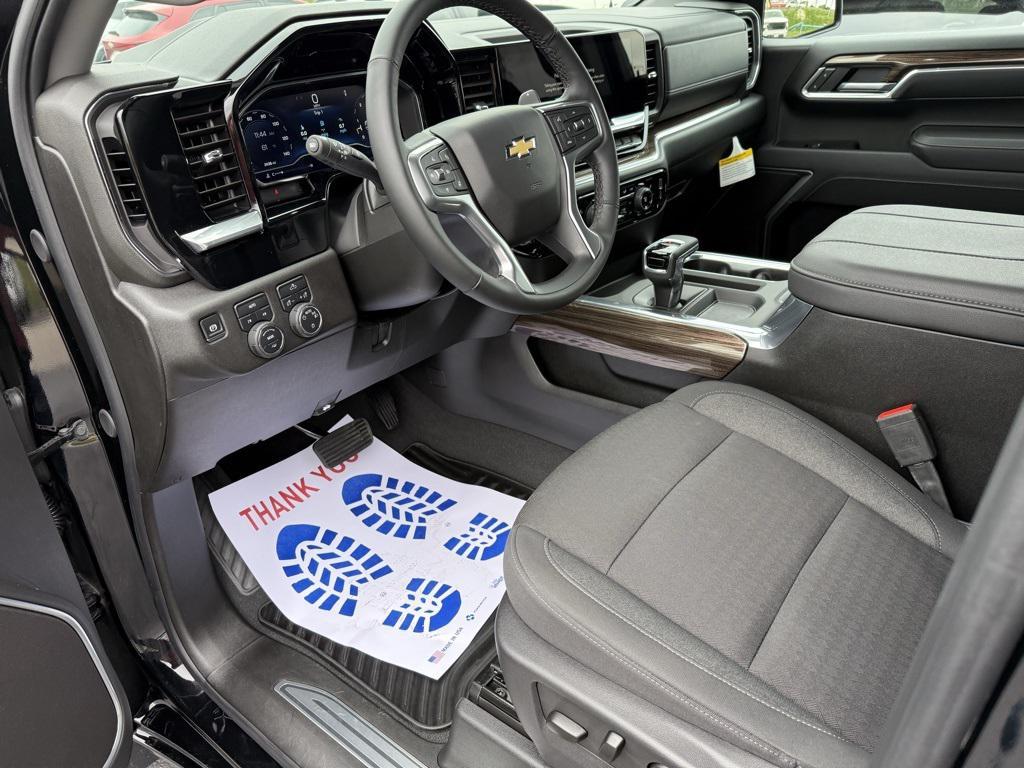 new 2025 Chevrolet Silverado 1500 car, priced at $58,245