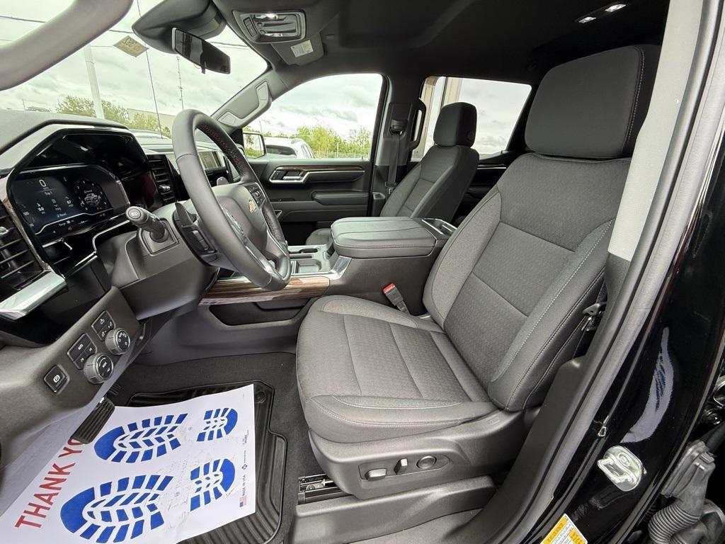 new 2025 Chevrolet Silverado 1500 car, priced at $58,245