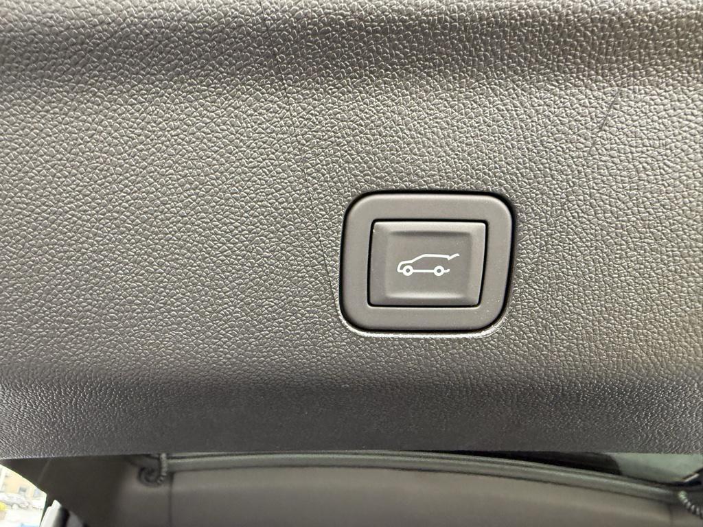 new 2026 Chevrolet Suburban car, priced at $96,480