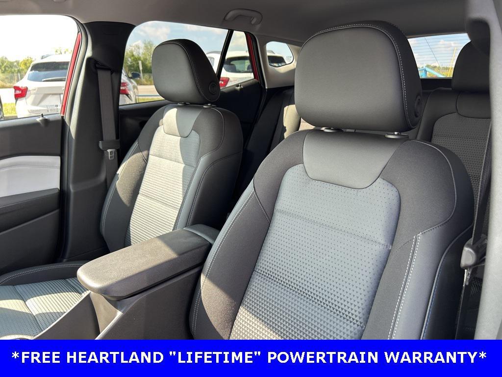 new 2026 Chevrolet Trax car, priced at $25,135