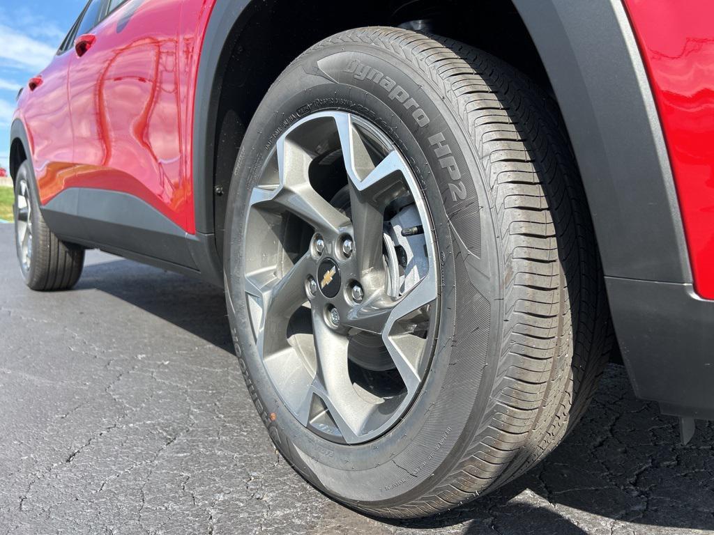 new 2026 Chevrolet Trax car, priced at $25,885