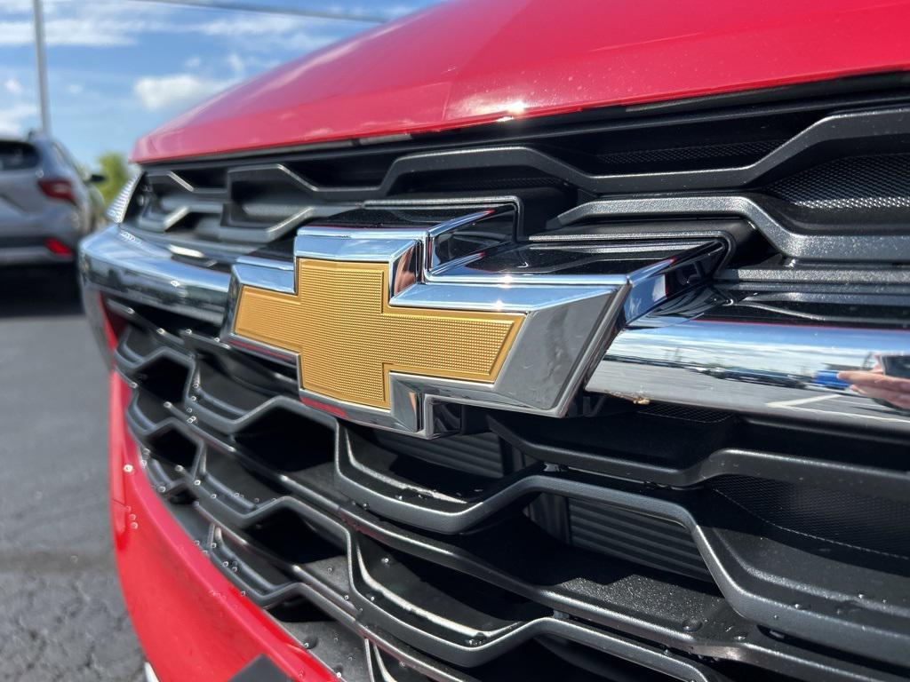 new 2026 Chevrolet Trax car, priced at $25,885